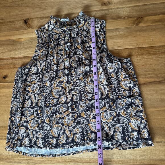 Faherty Faith Ruffle Sleeveless Blouse Small Neutral Popover Top Paisley Floral - Picture 12 of 12